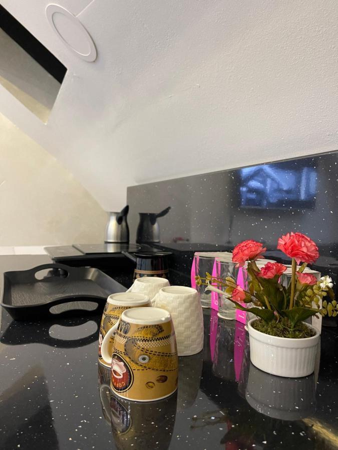 Luna Apartment Novi Pazar Buitenkant foto